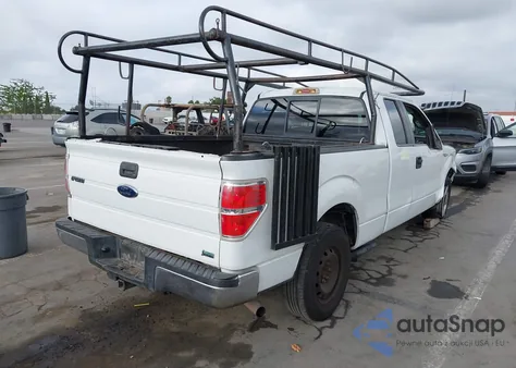 2010 Ford F150 Super Cab z USA, uszkodzony, nr VIN 1FTFX1CV1AFA86114